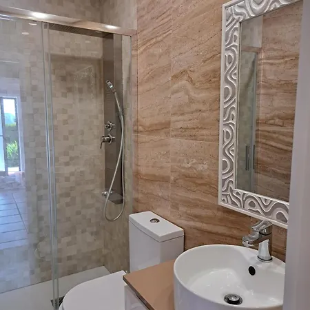 Quintihna Tres A Godinhacos *