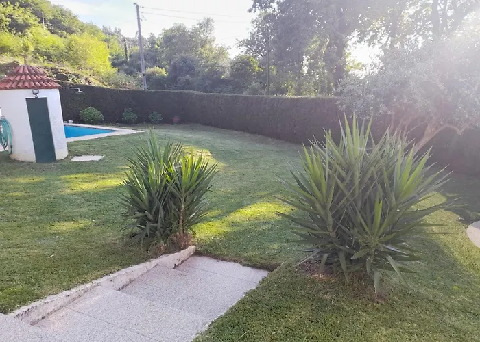 Semesterbostad Quintihna Tres A Godinhacos *